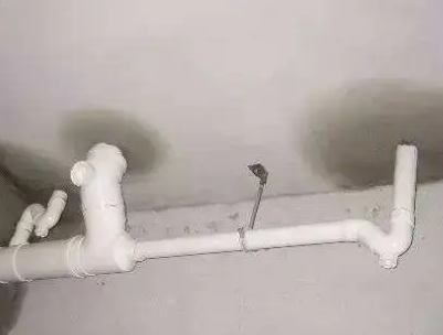 双牌卫生间测漏水的几种情景